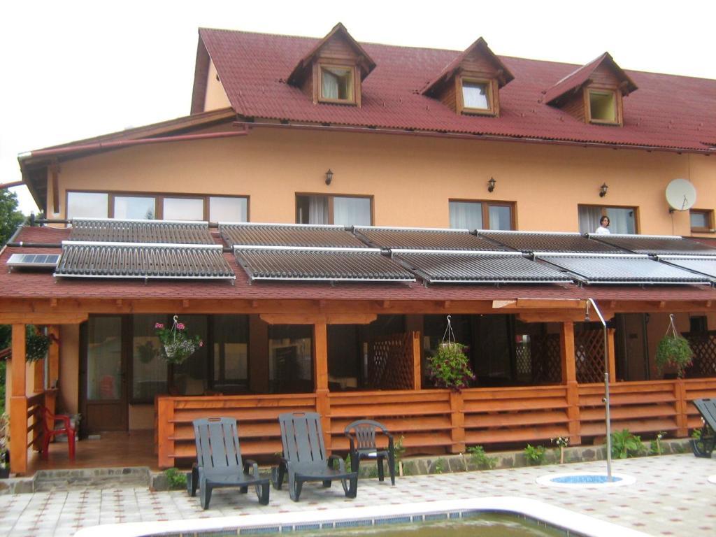 Pension Teleptean Ocna Şugatag Екстериор снимка